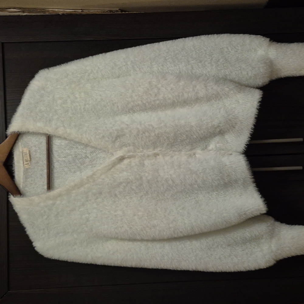 My Story Cream Fuzzy Cardigan SZ Med